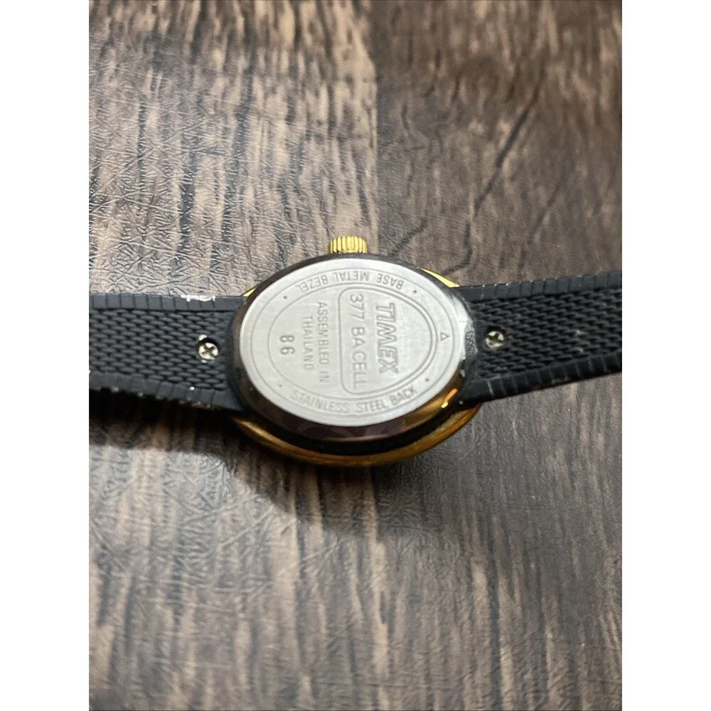 Timex Women's Watch Unique gold bevel. Working, New Battery Black Metal Band
